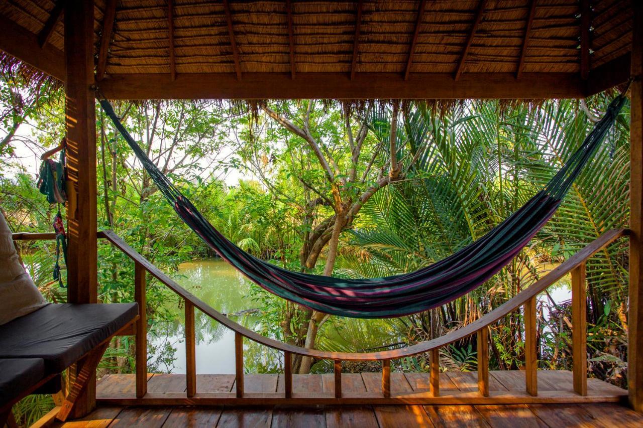 Retro Kampot Guesthouse Buitenkant foto